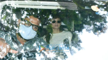 Photos: Alia Bhatt snapped in Juhu