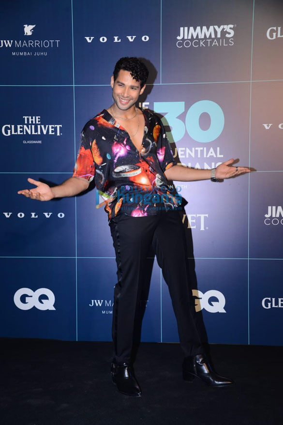 photos celebs snapped attending the gq awards 8