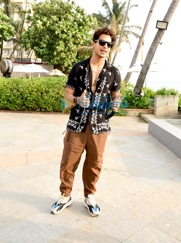 Photos: Ishaan Khatter snapped in Juhu