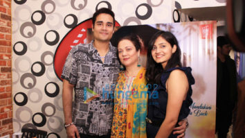 Photos: Mandakini snapped promoting her comeback project directed by Sajan Agarwal