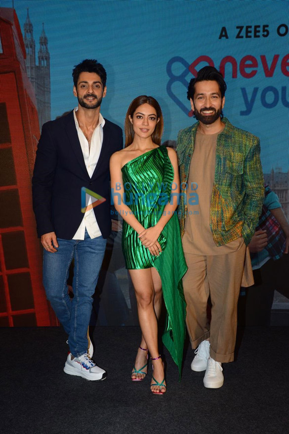 photos nakuul mehta anya singh karan wahi jaaved jaaferi and others at the trailer launch event of never kiss your best friend 3