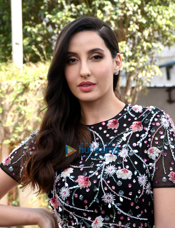 photos nora fatehi karan kundrra neetu singh and marzi pestonji snapped on sets of dance deewane junior 6