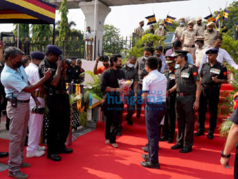 Photos: Ram Charan attends the wreath-laying ceremony as part of Azadi ka Amrit Mahostav to commemorate 75 years of independence