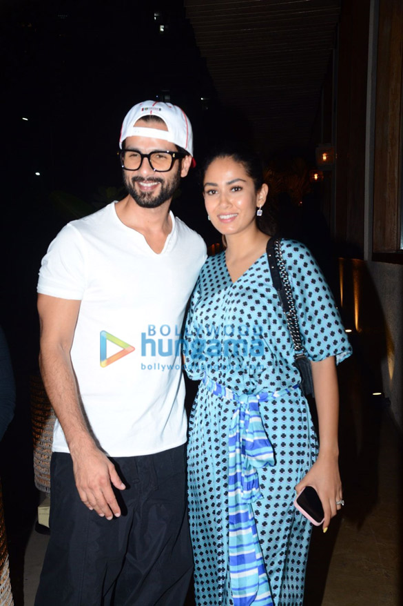photos shahid kapoor and mira kapoor spotted at bastian in worli 2