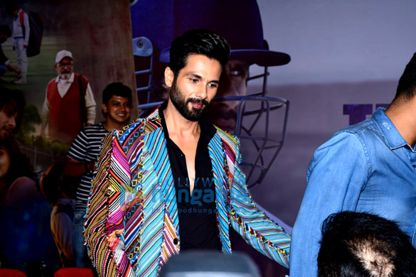 photos shahid kapoor and mrunal thakur snapped at the second trailer launch of jersey 4