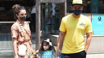 Photos: Soha Ali Khan, Kunal Kemmu and Inaya snapped at Foodhall