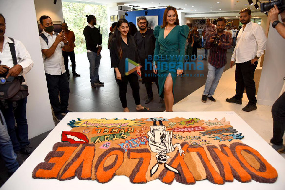 photos sonakshi sinha displays her artwork at the house of creativity inaugural show 2