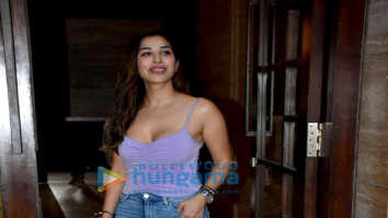Photos: Sophie Choudry spotted in Bandra