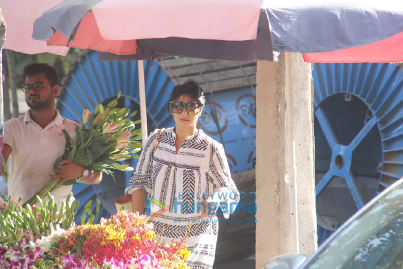 Photos: Tanishaa Mukerji spotted in Bandra