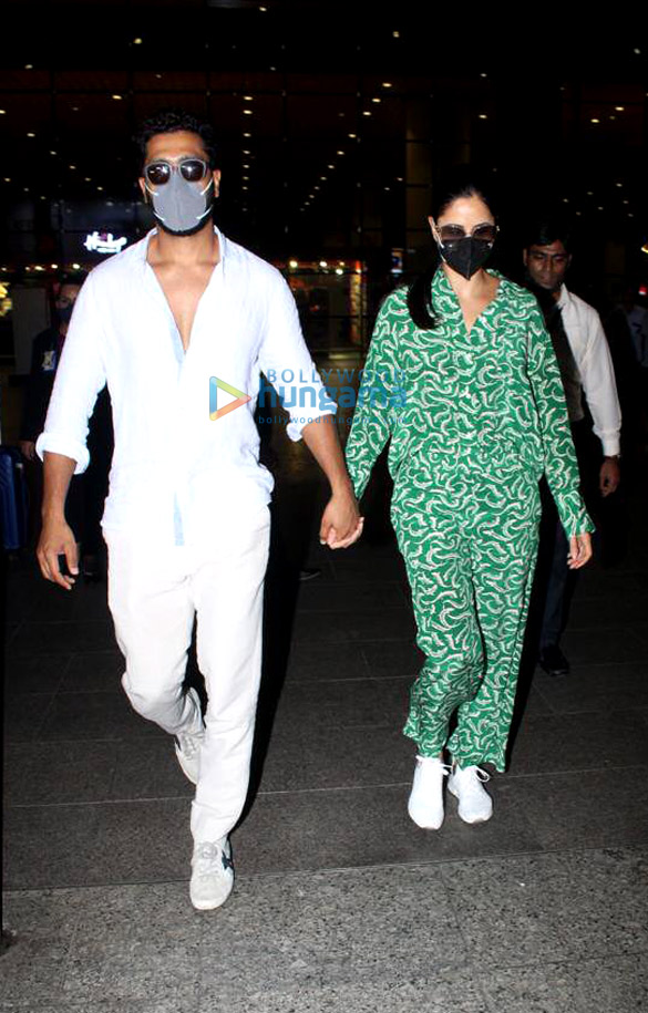 photos vicky kaushal and katrina kaif snapped at the airport 5