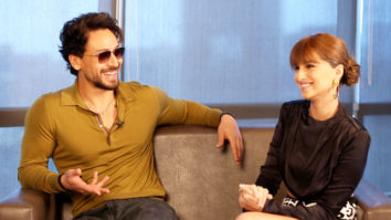 ROFL- Is Tara Sutaria jealous as girls are fainting for Tiger Shroff? | Heropanti 2