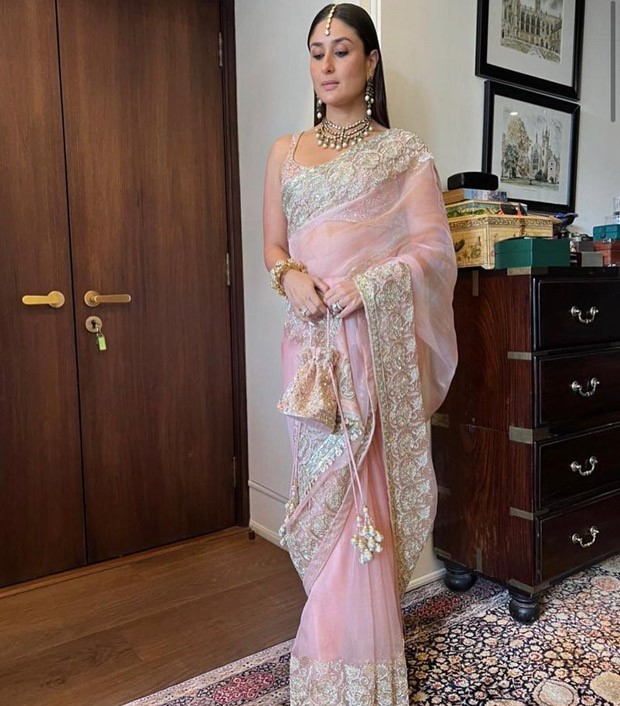 Ranbir Kapoor-Alia Bhatt Wedding: Kareena Kapoor Khan enchants in blush pink organza saree by Manish Malhotra for the marriage ceremony 