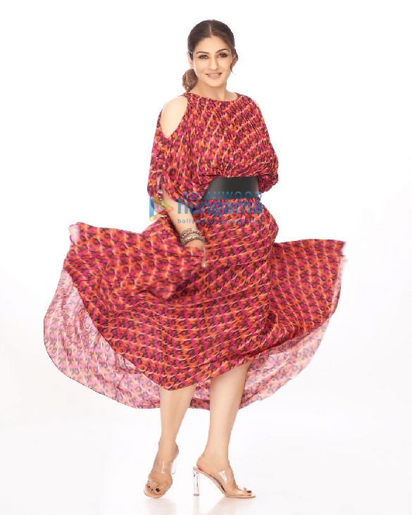 raveena tandon 1 10