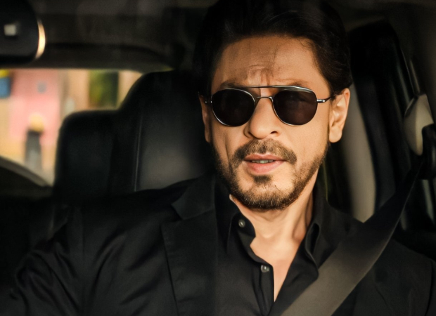 Ranbir Kapoor- Alia Bhatt Wedding: Shah Rukh Khan arrives for wedding reception in car with passenger seat covered with black curtain