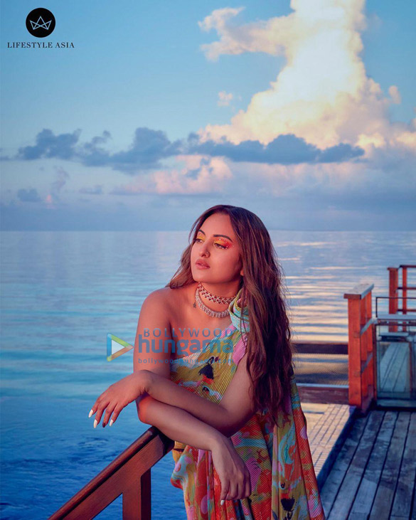 sonakshi sinha 8 2