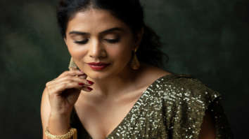 Celebrity Photos of Sonali Kulkarni