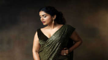 Celebrity Photos of Sonali Kulkarni