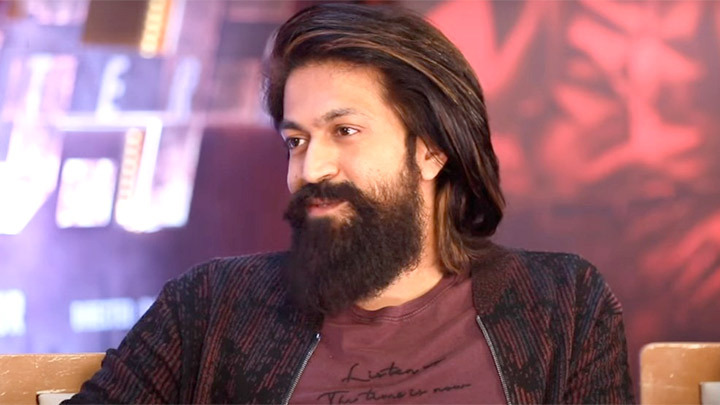 Yash’s Rapid Fire – Impressing Reena or beating people to pulp? What’s difficult for Rocky?| KGF-2 Yash’s Rapid Fire – Impressing Reena or beating people to pulp? What’s difficult for Rocky?| KGF-2