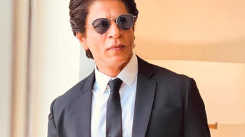 Shah Rukh Khan reveals he has spent Rs. 30-40 lakh on 11-12 televisions at his house