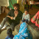 Akshay Kumar sips on tea in leaked pictures from the sets of Soorarai Pottru remake
