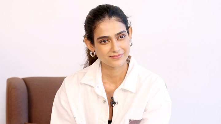 Aakanksha Singh: “Akshay Kumar, how can you not get tired?”| Rapid Fire Aakanksha Singh: “Akshay Kumar, how can you not get tired?”| Rapid Fire