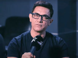 Aamir Khan takes over hosting duties!