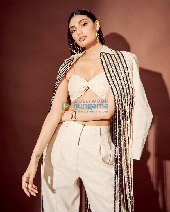 athiya shetty 2 20