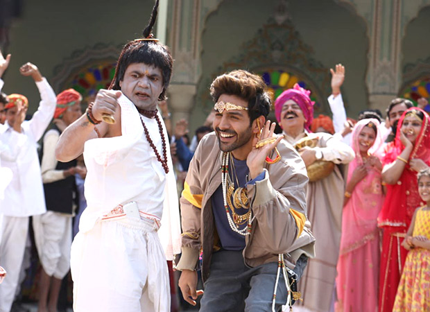 Bhool Bhulaiyaa 2 Box Office: Film collects Rs. 92.05 cr in Week 1; emerges as Kartik Aaryan’s highest opening week grosser Bhool Bhulaiyaa 2 Box Office: Film collects Rs. 92.05 cr in Week 1; emerges as Kartik Aaryan’s highest opening week grosser