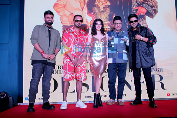 Photos: Divya Khosla Kumar, Bhushan Kumar, Yo Yo Honey Singh, and Guru Randhawa snapped at the success party of the song ‘Designer’ Photos: Divya Khosla Kumar, Bhushan Kumar, Yo Yo Honey Singh, and Guru Randhawa snapped at the success party of the song ‘Designer’