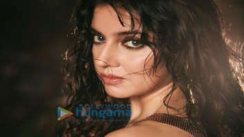 Celebrity Photos of Divya Khosla Kumar