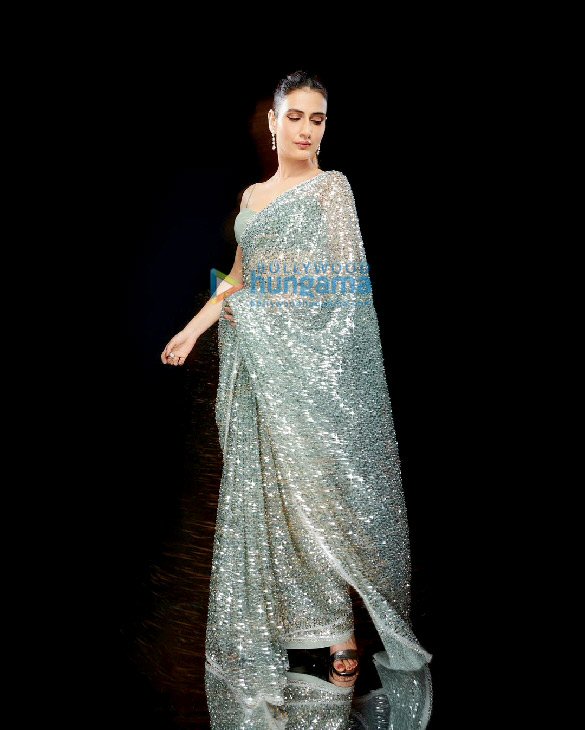 fatima sana shaikh 7 4