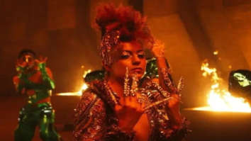 Kangana Ranaut and Arjun Rampal unveil 25-feet life-size posters from Dhaakad in Jaipur amidst ‘She’s On Fire’ song release