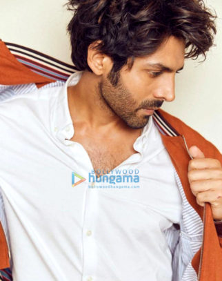Celeb Photos Of Kartik Aaryan