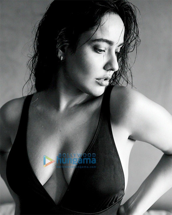 neha sharma 2 33