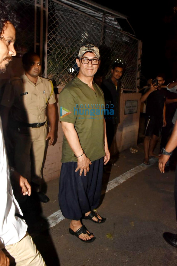 photos aamir khan snapped at a dubbing studio in bandra 5 2