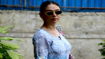 Photos: Aditi Rao Hydari and Shanaya Kapoor snapped in Juhu