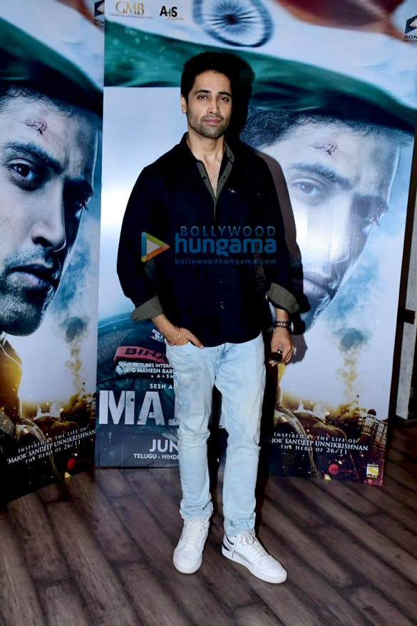 photos adivi sesh and saiee manjrekar promote their film major 5