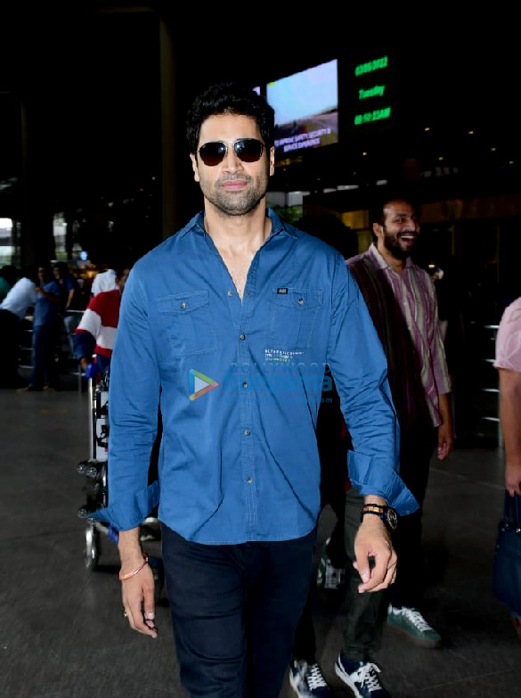 Photos: Adivi Sesh arrives in Mumbai for Major promotions Photos: Adivi Sesh arrives in Mumbai for Major promotions