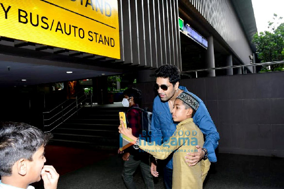 photos adivi sesh arrives in mumbai for major promotions 3