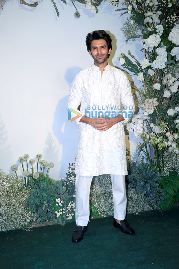 photos celebs grace the eid bash at arpita khan sharmas house23 27