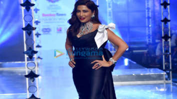 Photos: Chitrangda Singh walks the ramp at the Bombay Times Fashion Week 2022