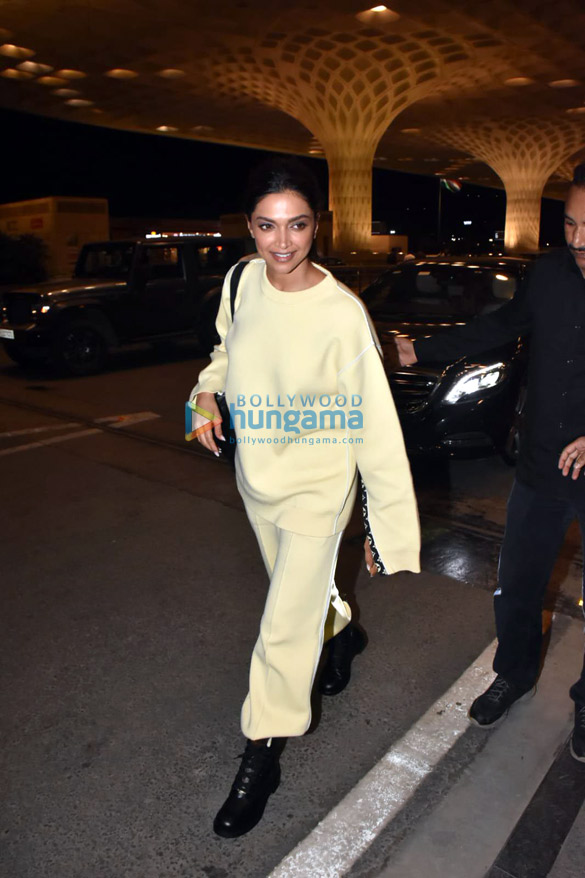 photos deepika padukone alia bhatt amyra dastur and others snapped at the airport 6