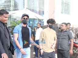 Photos: Hrithik Roshan and Sussanne Khan snapped at BKC