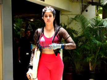 Photos: Janhvi Kapoor snapped in Bandra