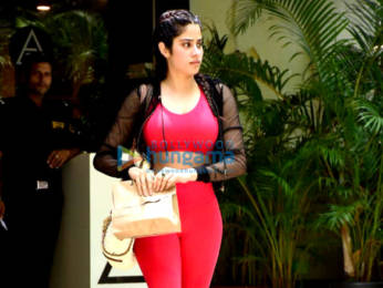 Photos: Janhvi Kapoor snapped in Bandra