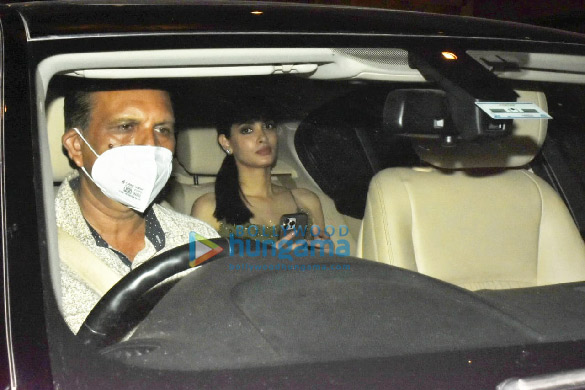 photos kartik aaryan kriti sanon dinesh vijan and others snapped at pooja vijans wedding bash at taj colaba 4