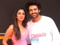 Photos: Kartik Aaryan and Kiara Advani spotted at Mehboob Studios