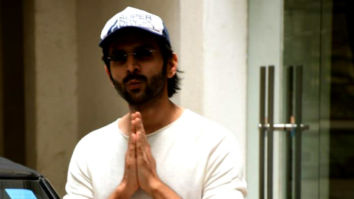 Photos: Kartik Aaryan snapped at a dubbing studio in Juhu