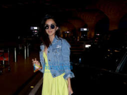 Photos: Kiara Advani, Shraddha Kapoor, Varun Dhawan and others snapped at the airport