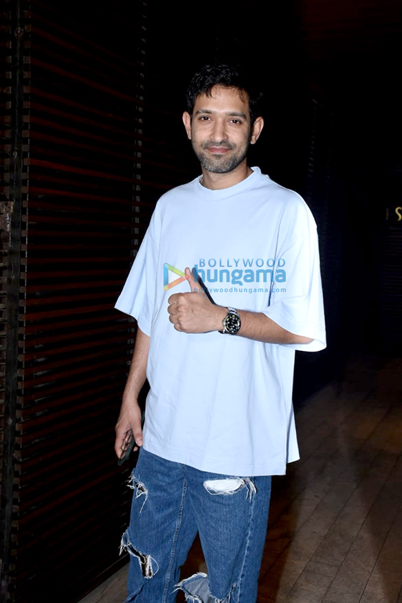 photos mouni roy and vikrant massey snapped at estella in juhu 2